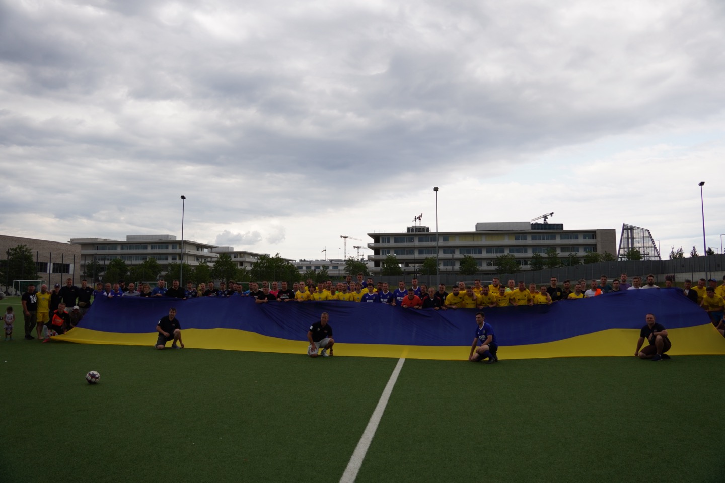 /posts/001_we_are_fc_ukraine_muenchen/img-2025-15-years-anniversary-1.jpg